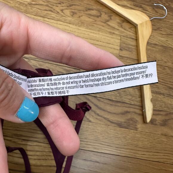 Victoria's Secret T-Shirt Lightly Lined Deep Purple Bra - Picture 6 of 6